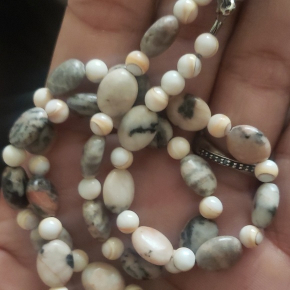 Granite Necklace - Picture 5 of 5